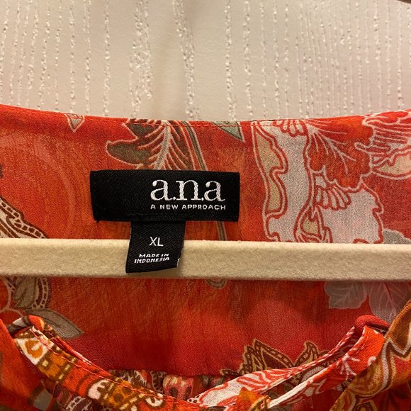 Ana Patterned Long Sleeved Blouse - Picture 3 of 3